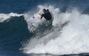 6'5 20 1/2 2 11/16 fountain designed by Simon Anderson Surfboards, ridden by Simon Anderson at North Narrabeen Beach
